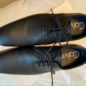 Men’s size 12D black Calvin Klein dress shoes